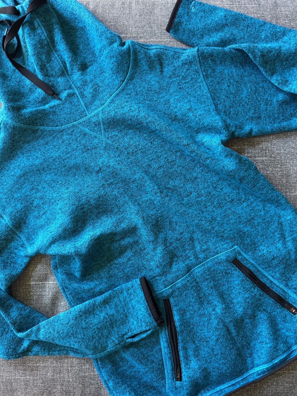 Champion Women’s Teal Hoodie Cozy Casual Pullover